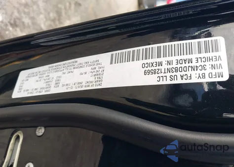 2022 Jeep Compass Trailhawk 4X4 из США, поврежденный, VIN 3C4NJDDB3NT128569